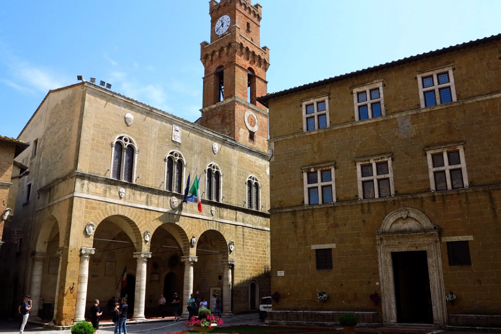 069 PIENZA.JPG